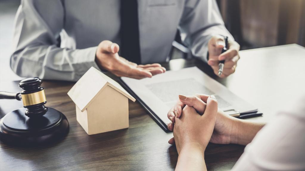 What Must Be Disclosed When Selling a House in Illinois? A Clear Guide for Buyers and Sellers